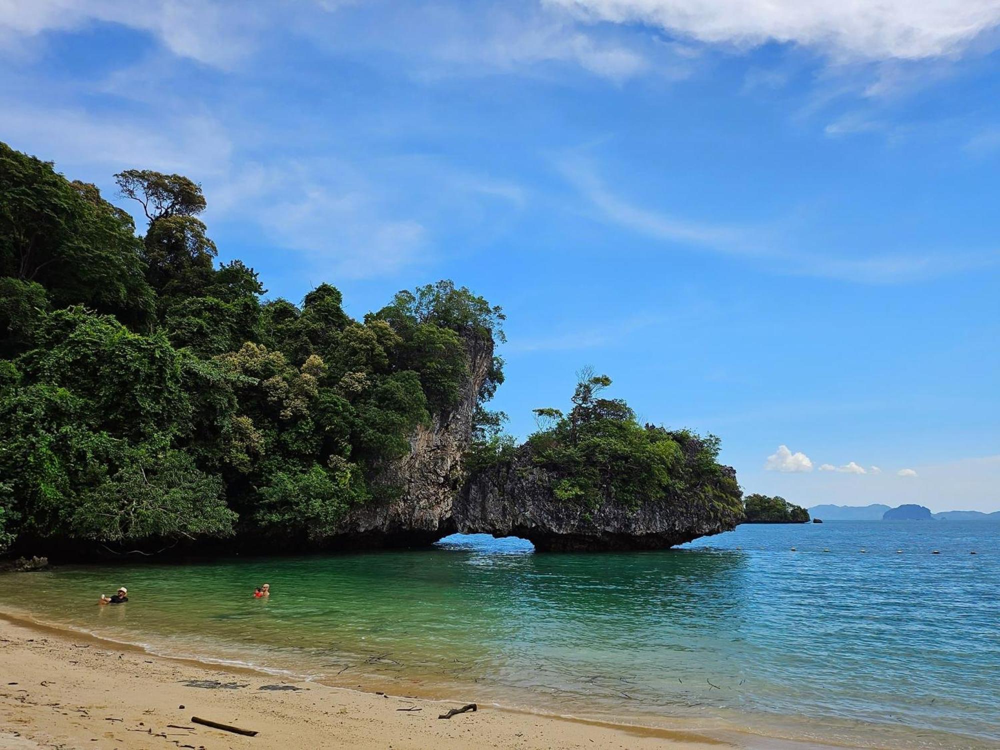 Hillhouse - Koh Yao Noi Bed and Breakfast Εξωτερικό φωτογραφία
